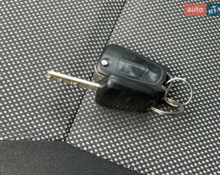 Серый Опель Зафира, объемом двигателя 1.6 л и пробегом 190 тыс. км за 7200 $, фото 30 на Automoto.ua