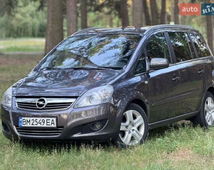 Серый Опель Зафира, объемом двигателя 1.7 л и пробегом 320 тыс. км за 7400 $, фото 5 на Automoto.ua