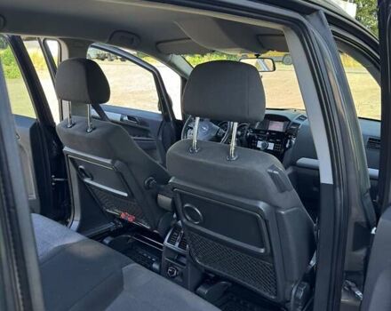 Серый Опель Зафира, объемом двигателя 1.7 л и пробегом 450 тыс. км за 7000 $, фото 11 на Automoto.ua