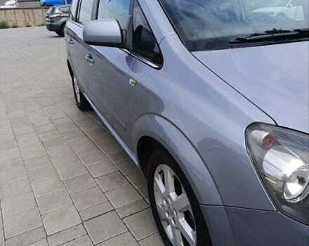 Сірий Опель Зафіра, об'ємом двигуна 1.8 л та пробігом 209 тис. км за 7500 $, фото 1 на Automoto.ua