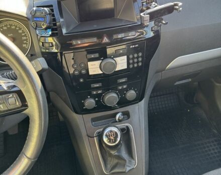 Сірий Опель Зафіра, об'ємом двигуна 1.8 л та пробігом 231 тис. км за 7050 $, фото 14 на Automoto.ua