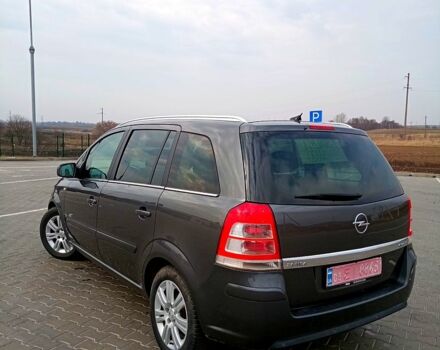 Серый Опель Зафира, объемом двигателя 1.7 л и пробегом 230 тыс. км за 6900 $, фото 4 на Automoto.ua