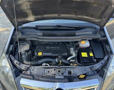 Серый Опель Зафира, объемом двигателя 1.7 л и пробегом 450 тыс. км за 7000 $, фото 12 на Automoto.ua