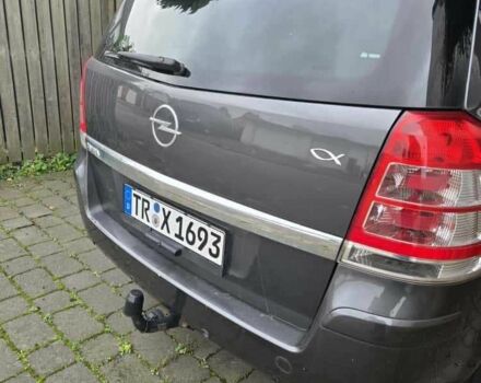 Серый Опель Зафира, объемом двигателя 1.8 л и пробегом 184 тыс. км за 7650 $, фото 7 на Automoto.ua