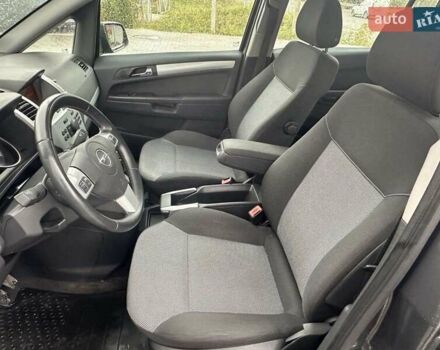 Сірий Опель Зафіра, об'ємом двигуна 1.6 л та пробігом 231 тис. км за 5999 $, фото 15 на Automoto.ua