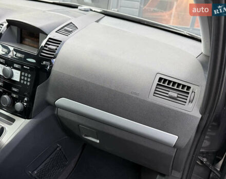 Опель Зафира 2010 в Стрые на Automoto.ua Серый Опель Зафира, объемом двигателя 1.8 л и пробегом 197 тыс. км за 6999 $, фото 29 на Automoto.ua