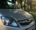 Серый Опель Зафира, объемом двигателя 1.6 л и пробегом 230 тыс. км за 5000 $, фото 1 на Automoto.ua