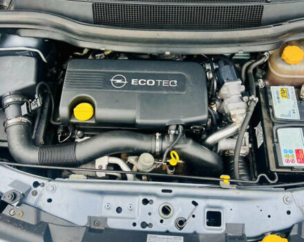 Серый Опель Зафира, объемом двигателя 1.7 л и пробегом 202 тыс. км за 6200 $, фото 12 на Automoto.ua