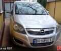 Серый Опель Зафира, объемом двигателя 1.7 л и пробегом 242 тыс. км за 6700 $, фото 3 на Automoto.ua
