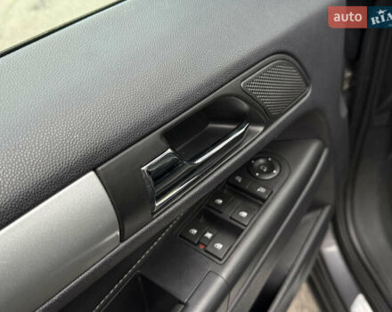 Серый Опель Зафира, объемом двигателя 1.8 л и пробегом 198 тыс. км за 7999 $, фото 12 на Automoto.ua