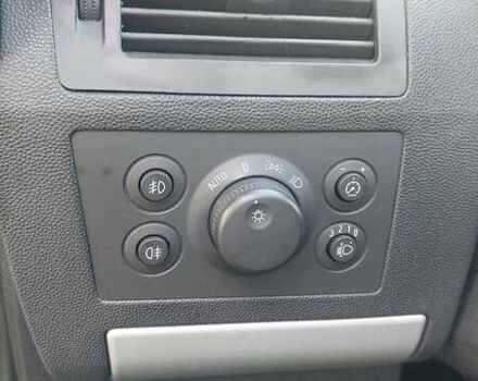 Серый Опель Зафира, объемом двигателя 1.6 л и пробегом 189 тыс. км за 6650 $, фото 24 на Automoto.ua