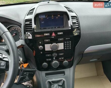 Серый Опель Зафира, объемом двигателя 1.8 л и пробегом 217 тыс. км за 6700 $, фото 17 на Automoto.ua
