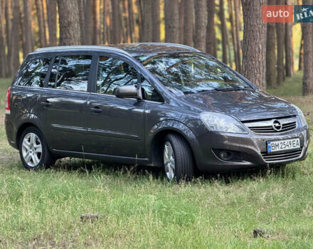 Серый Опель Зафира, объемом двигателя 1.7 л и пробегом 320 тыс. км за 7400 $, фото 9 на Automoto.ua