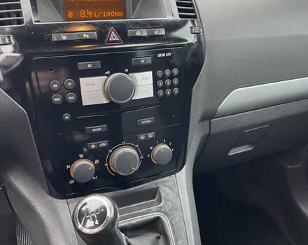 Серый Опель Зафира, объемом двигателя 1.8 л и пробегом 210 тыс. км за 7000 $, фото 14 на Automoto.ua