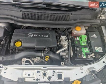 Серый Опель Зафира, объемом двигателя 1.69 л и пробегом 277 тыс. км за 6800 $, фото 20 на Automoto.ua