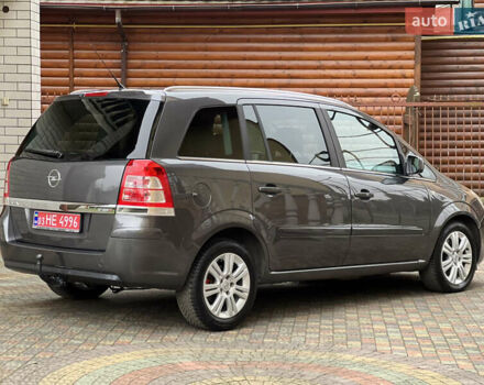 Серый Опель Зафира, объемом двигателя 1.7 л и пробегом 191 тыс. км за 7900 $, фото 14 на Automoto.ua