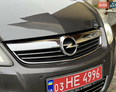 Серый Опель Зафира, объемом двигателя 1.7 л и пробегом 191 тыс. км за 7900 $, фото 28 на Automoto.ua