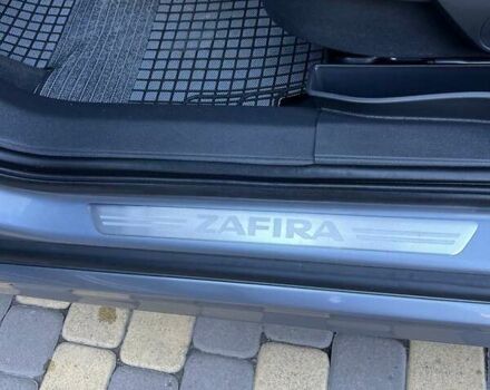 Опель Зафира 2010 в Луцке на Automoto.ua Серый Опель Зафира, объемом двигателя 1.6 л и пробегом 172 тыс. км за 6999 $, фото 19 на Automoto.ua