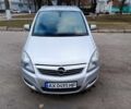 Серый Опель Зафира, объемом двигателя 1.6 л и пробегом 300 тыс. км за 5300 $, фото 1 на Automoto.ua