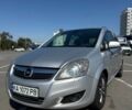 Серый Опель Зафира, объемом двигателя 1.91 л и пробегом 249 тыс. км за 7500 $, фото 1 на Automoto.ua