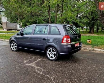 Серый Опель Зафира, объемом двигателя 1.6 л и пробегом 221 тыс. км за 7000 $, фото 4 на Automoto.ua