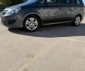Серый Опель Зафира, объемом двигателя 1.8 л и пробегом 250 тыс. км за 7550 $, фото 1 на Automoto.ua