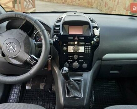 Серый Опель Зафира, объемом двигателя 1.7 л и пробегом 265 тыс. км за 6550 $, фото 14 на Automoto.ua