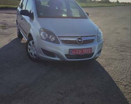Серый Опель Зафира, объемом двигателя 1.8 л и пробегом 212 тыс. км за 6500 $, фото 1 на Automoto.ua