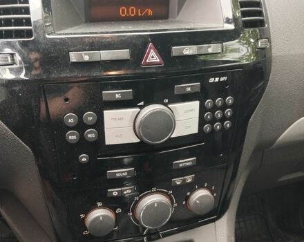 Серый Опель Зафира, объемом двигателя 0 л и пробегом 235 тыс. км за 5700 $, фото 8 на Automoto.ua