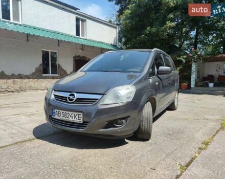 Серый Опель Зафира, объемом двигателя 2.2 л и пробегом 250 тыс. км за 5500 $, фото 7 на Automoto.ua