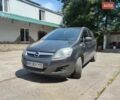 Серый Опель Зафира, объемом двигателя 2.2 л и пробегом 250 тыс. км за 5500 $, фото 7 на Automoto.ua