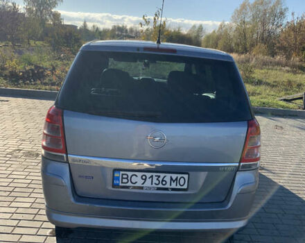 Серый Опель Зафира, объемом двигателя 1.7 л и пробегом 265 тыс. км за 6950 $, фото 13 на Automoto.ua