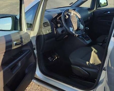 Серый Опель Зафира, объемом двигателя 1.8 л и пробегом 212 тыс. км за 6500 $, фото 11 на Automoto.ua