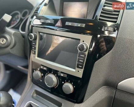 Серый Опель Зафира, объемом двигателя 1.6 л и пробегом 167 тыс. км за 7499 $, фото 38 на Automoto.ua