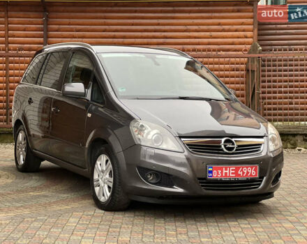Серый Опель Зафира, объемом двигателя 1.7 л и пробегом 191 тыс. км за 7900 $, фото 7 на Automoto.ua