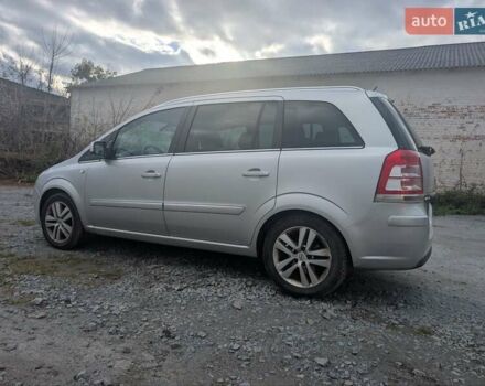 Серый Опель Зафира, объемом двигателя 1.69 л и пробегом 277 тыс. км за 6800 $, фото 6 на Automoto.ua