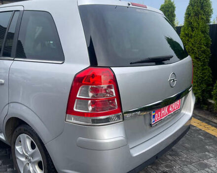 Сірий Опель Зафіра, об'ємом двигуна 1.6 л та пробігом 190 тис. км за 6800 $, фото 14 на Automoto.ua