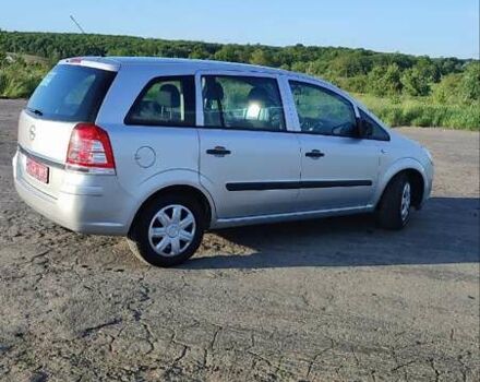 Серый Опель Зафира, объемом двигателя 1.8 л и пробегом 212 тыс. км за 6500 $, фото 10 на Automoto.ua