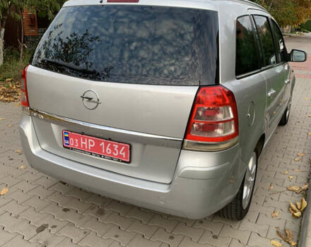 Серый Опель Зафира, объемом двигателя 1.8 л и пробегом 221 тыс. км за 5899 $, фото 12 на Automoto.ua