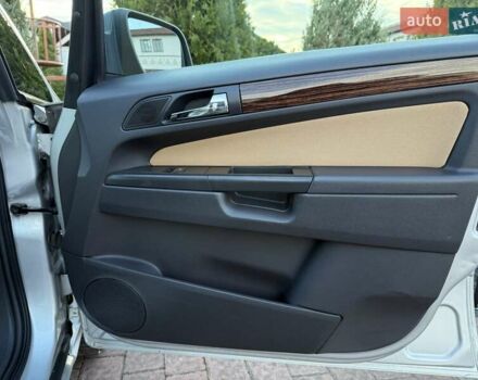 Серый Опель Зафира, объемом двигателя 1.8 л и пробегом 227 тыс. км за 7499 $, фото 31 на Automoto.ua