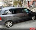 Серый Опель Зафира, объемом двигателя 1.7 л и пробегом 200 тыс. км за 7800 $, фото 1 на Automoto.ua