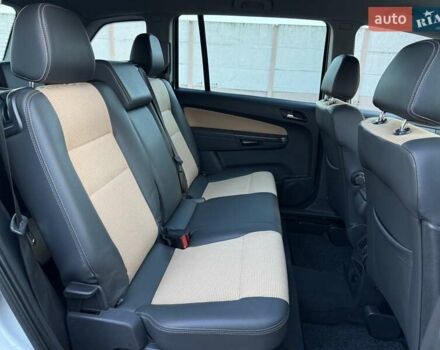 Серый Опель Зафира, объемом двигателя 1.8 л и пробегом 227 тыс. км за 7499 $, фото 26 на Automoto.ua