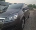 Серый Опель Зафира, объемом двигателя 1.8 л и пробегом 189 тыс. км за 8000 $, фото 1 на Automoto.ua