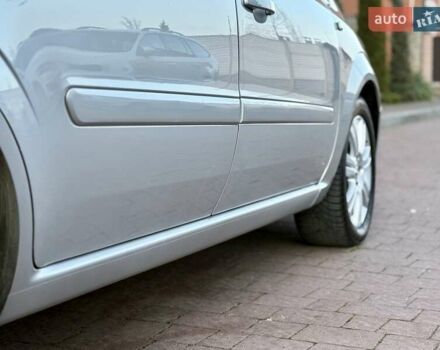 Серый Опель Зафира, объемом двигателя 1.8 л и пробегом 227 тыс. км за 7499 $, фото 18 на Automoto.ua