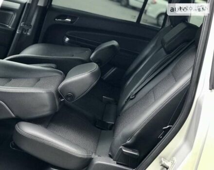 Серый Опель Зафира, объемом двигателя 1.69 л и пробегом 180 тыс. км за 6500 $, фото 58 на Automoto.ua