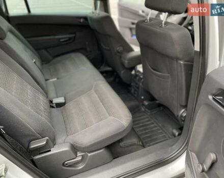 Сірий Опель Зафіра, об'ємом двигуна 1.8 л та пробігом 190 тис. км за 7750 $, фото 4 на Automoto.ua