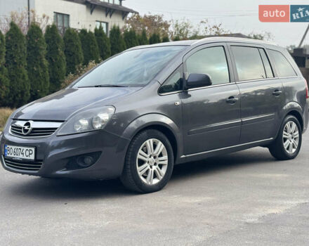 Опель Зафира 2011 в Тернополе на Automoto.ua Серый Опель Зафира, объемом двигателя 1.69 л и пробегом 220 тыс. км за 6500 $, фото 73 на Automoto.ua