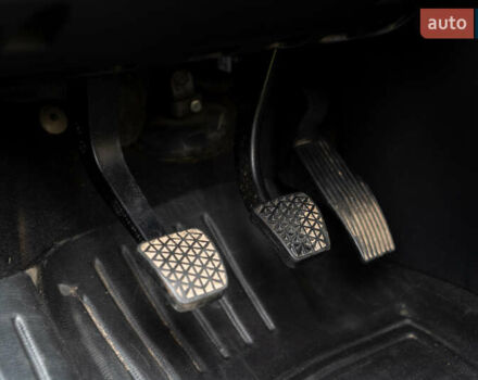 Сірий Опель Зафіра, об'ємом двигуна 1.8 л та пробігом 186 тис. км за 7750 $, фото 9 на Automoto.ua