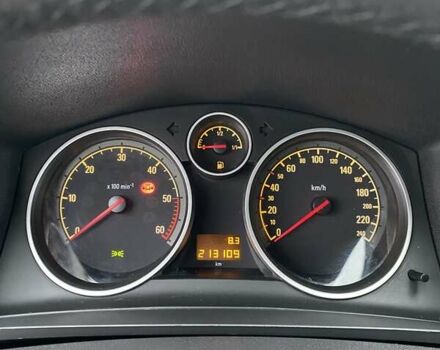 Серый Опель Зафира, объемом двигателя 1.7 л и пробегом 213 тыс. км за 6850 $, фото 15 на Automoto.ua