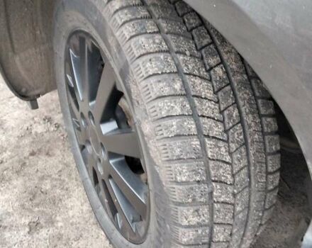 Серый Опель Зафира, объемом двигателя 1.7 л и пробегом 280 тыс. км за 7000 $, фото 6 на Automoto.ua